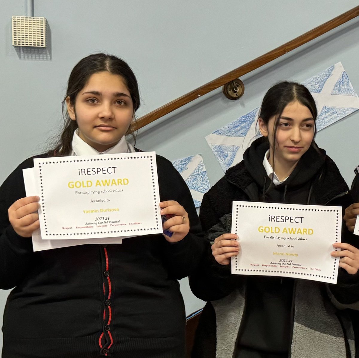🌟BRUCE BULLETIN!!🌟
We had our S3 achievement assembly yesterday where our  #BrilliantBruce✨ pupils won so many certificates!!! 
Well done everyone 💪🏻🖤
👏🏻👏🏻👏🏻
#Brucedoesitbest <a href="/GovanHighSchool/">Govan High School</a>