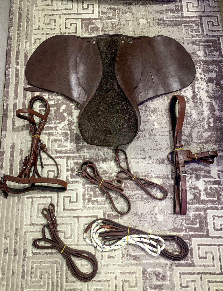 a_belllo's tweet photo. Ready for 2024! Pls retweet my small business 🙈
A-grade full leather Saddle and bridle set available. Proudly made in Nigeria. GDP must rise 😁 
🏷️ 400,000
Saddle (only) 300,000
Bridle set (only) 150,000
#GrowNairaBuyNaija https://t.co/PdJBUf6noH