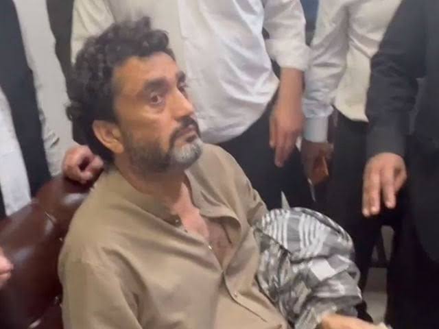 sarwarziia's tweet photo. Shehryar Afridi is leading by more than 44000 votes, indeed Democracy is the best revenge.
#GeneralElectionN0W https://t.co/c3uMEfHITq