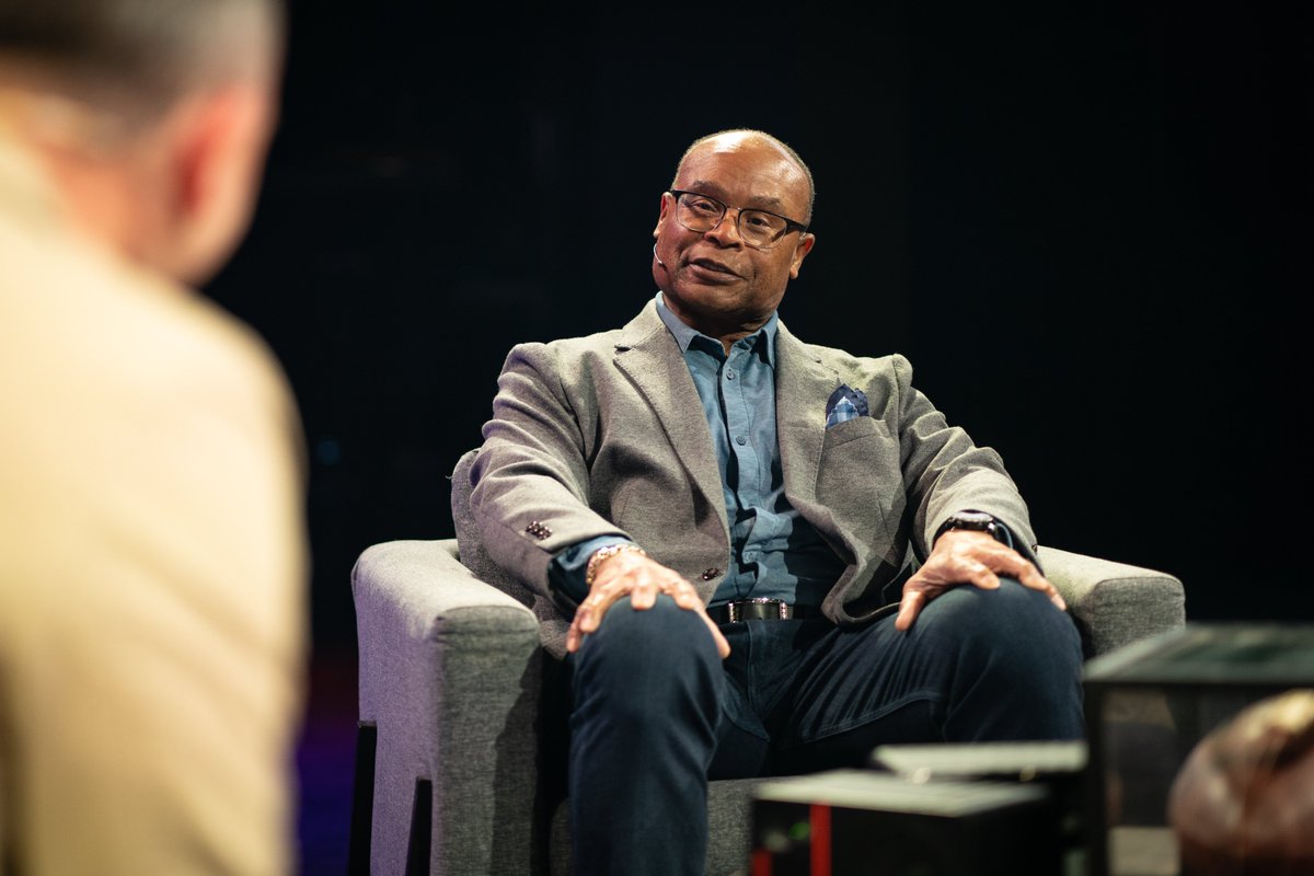 Steve McMichael, Devin Hester, Julius Peppers are set to join #Bears legends like Mike Singletary in the Pro Football #HallOfFame. 

Just this weekend, we sat down with Singletary for an in-depth interview: youtube.com/watch?v=1EmD2v…