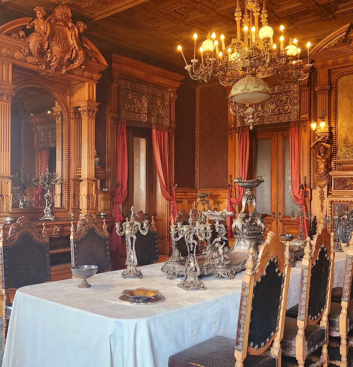 MagdaMarrkefka's tweet photo. Boski pałac ❤️ Chapultepec Castle
#Meksyk #MexicoCity #Mexico #pałac #palce #FerieZimowe #Chapultepec https://t.co/OkdSi4riAz