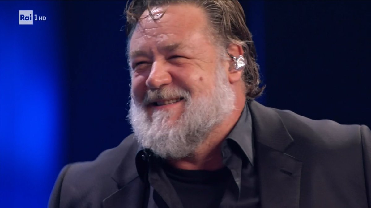 alice_wonder777's tweet photo. anche Russell Crowe la tocca pianissimo

#Sanremo2024 https://t.co/CW6FsvV5OF
