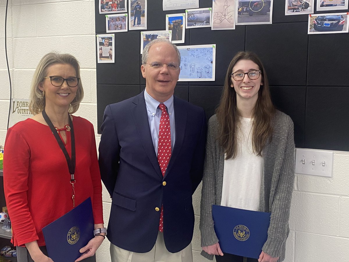 michellepagan's tweet photo. Proud teacher moment. One of my former students and President of Girls Who Code won 3rd place for Congressman Guthrie’s app challenge https://t.co/LRa8fGAJlA