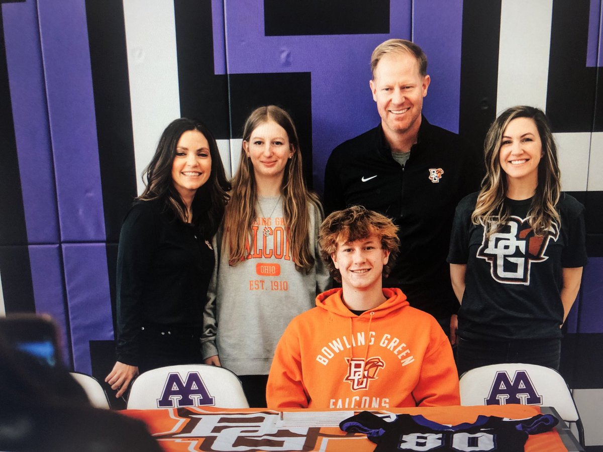 AA Pioneer Athletics tweet media