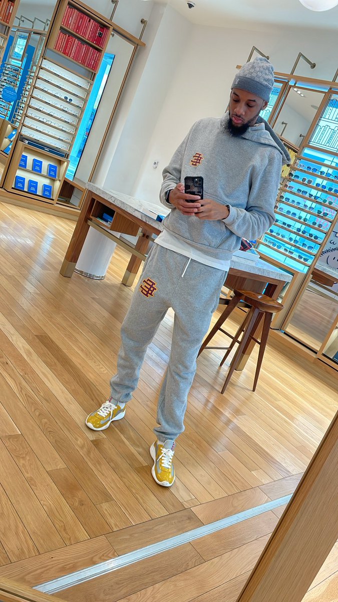 SuckaFree tweet media