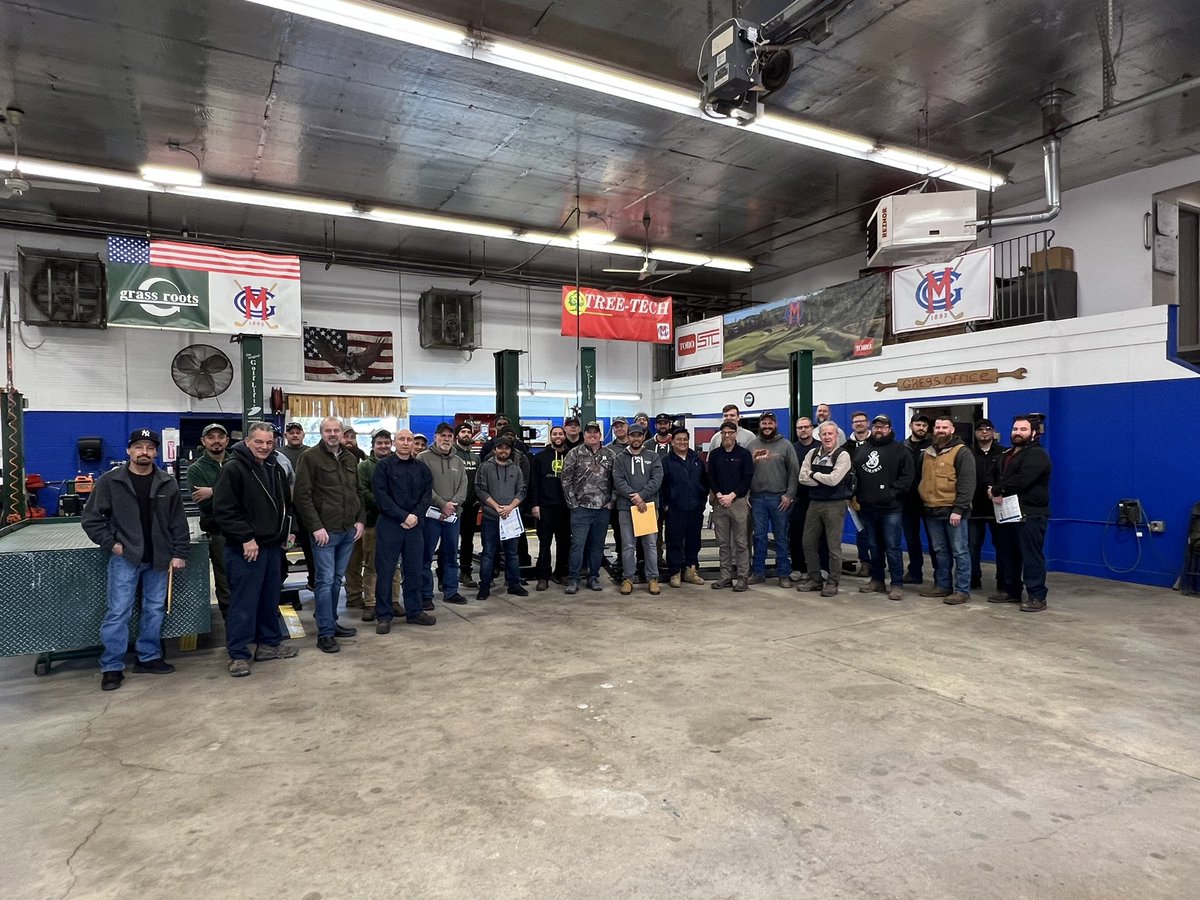 DmacDeere's tweet photo. Between Long Island and New Jersey we hosted over 60 participants for reel theory and education. This is a continuous reminder of how proud I am to be part of company that puts education 1st  in our industry. Special thanks to @StorrTractor for setting these events up! https://t.co/uGnz4Ygzdu