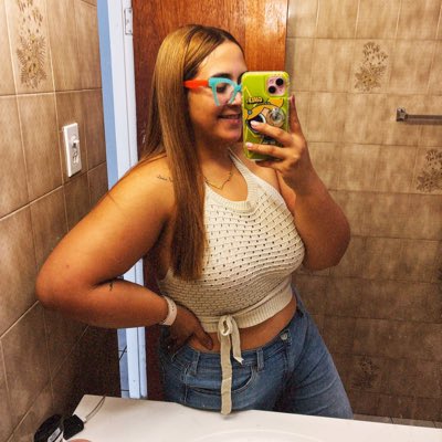 mayrim_e's tweet photo. #NuevaFotoDePerfil https://t.co/AKM9NhHNVM