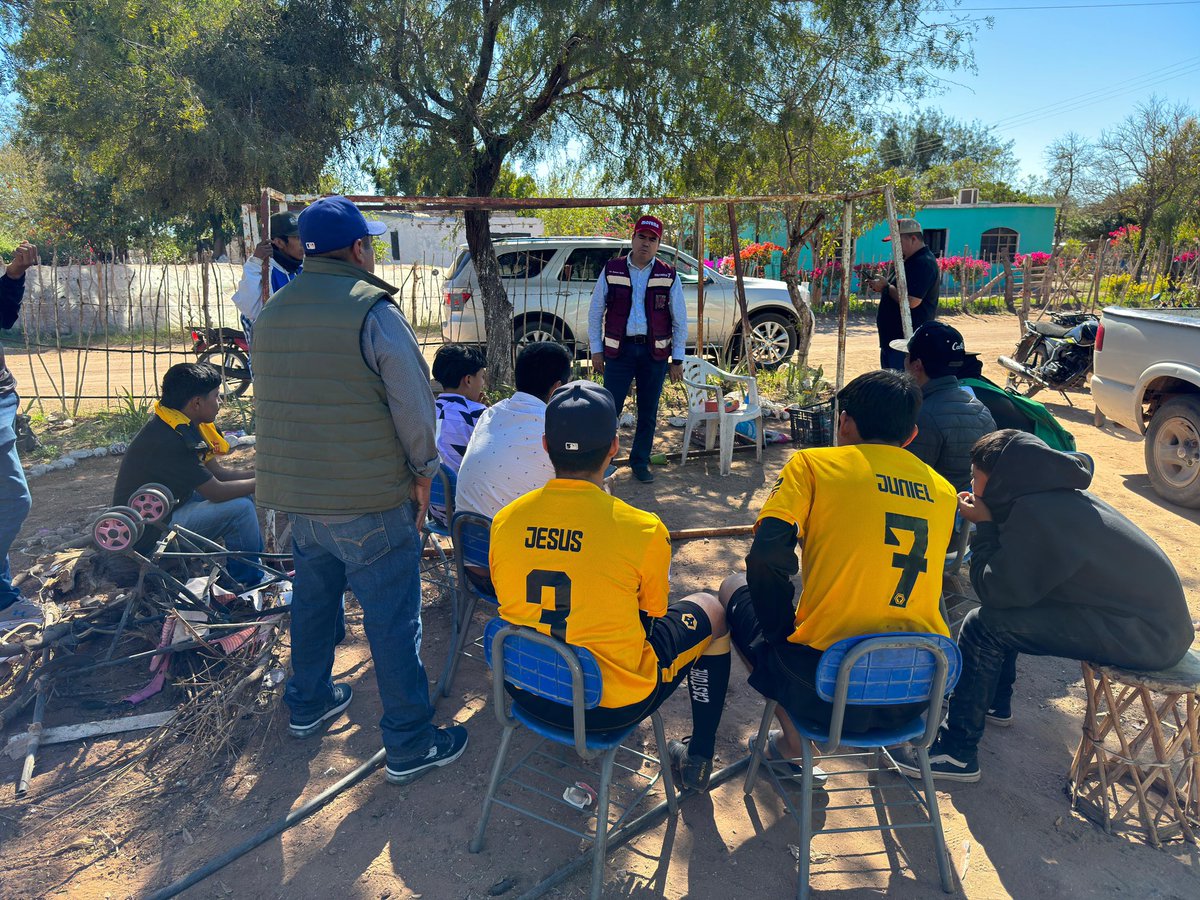 Los jóvenes son una pieza fundamental en este proyecto de transformación, le inyectan dinamismo, entrega y entusiasmo.

Por ello continuamos conformando comités 100% de jóvenes  para la defensa de la 4.ª transformación, comunidad “LA LOMA DE MORONCARIT”