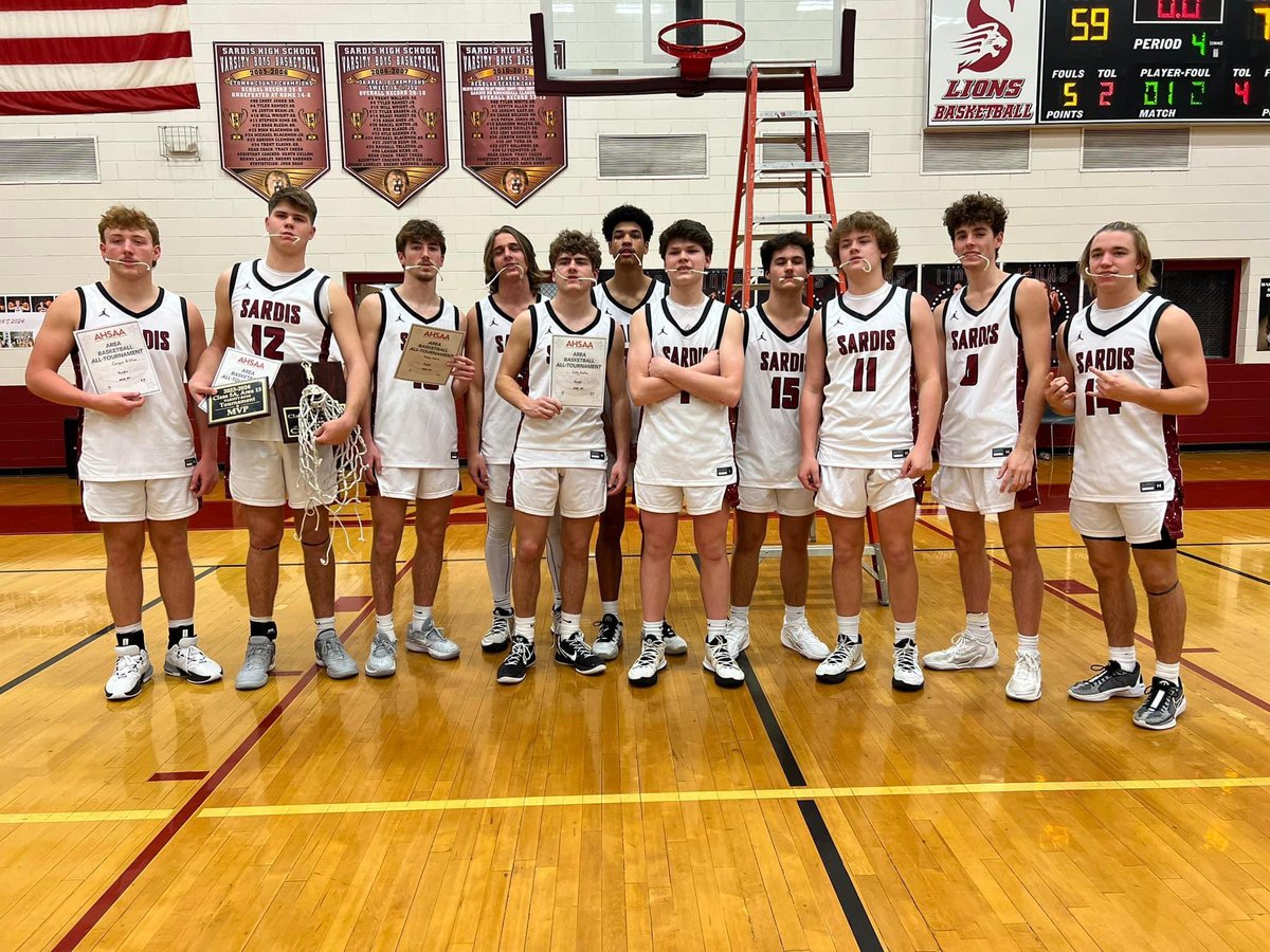 rmorton12's tweet photo. 5A area 13 Champs!!! Let’s pack out the gym Saturday Night at 6 when we host Springville in the Sub Regional…..next stop JSU and the Sweet 16 #subregional #Classof2024 https://t.co/igGOaDHctQ