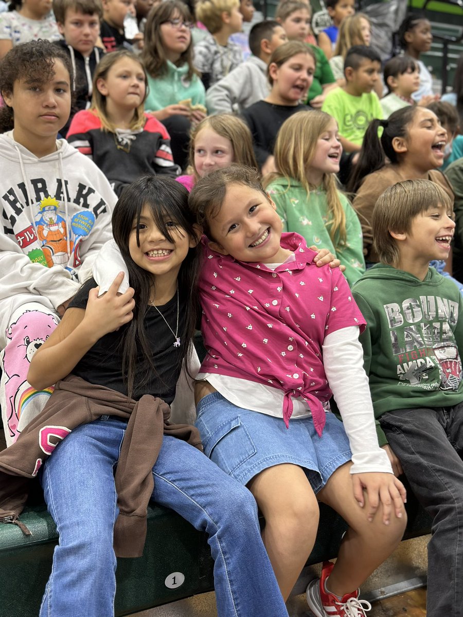 VCS_Partners's tweet photo. Today’s @StetsonU Elementary Day was a huge success, w/ over 600 3rd - 5th grade students participating from @volusiaschools. @CypressCreekES, @WoodwardStars, @BlueLakeDolphin, & @FreedomVolusia all participated, and represented us well!
#ElementaryDay #Basketball https://t.co/Y1BQaOVOGx