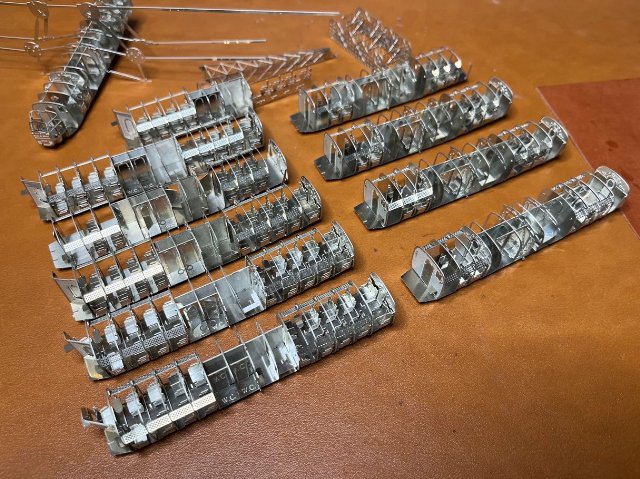 aerobase2's tweet photo. ハンドレページHP42の試作に成功しました。
量産に入ります。
提携工場から届いた試作品をどのように検証するか、ブログにまとめました。
https://t.co/SoKsrnYUBR
#エアロベース #ハンドレページHP42 #aerobase #handleypagehp42 https://t.co/3Q5D2bL7ZF
