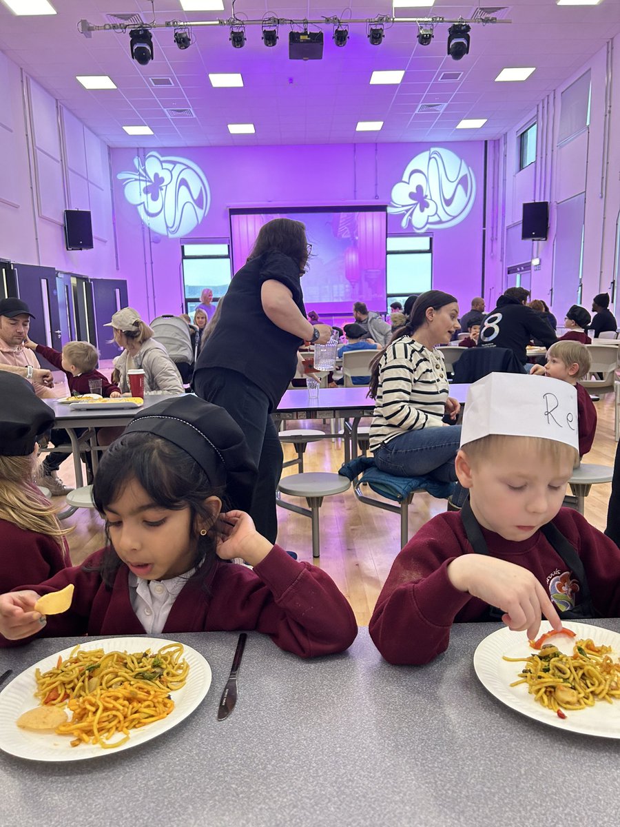 This week we have been learning all about Lunar New Year. Today, we prepared, cooked and shared Chinese food with our families. 
Everyone left with a smile on their face and a full tummy.
#schoolofopportunity