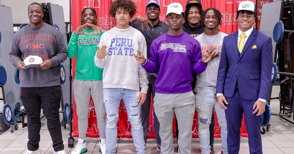 Eight Archer Tigers Sign with College Football Teams #GwinnettFB bit.ly/49pBUG3