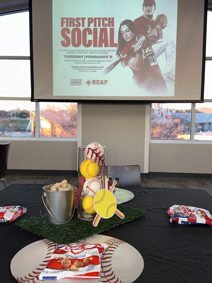 geauxRCAF's tweet photo. A fantastic evening with @RaginCajunsBSB, @RaginCajunsSB and RCAF members celebrating the 2024 season at the 𝑹𝑪𝑨𝑭 𝑭𝒊𝒓𝒔𝒕 𝑷𝒊𝒕𝒄𝒉 𝑺𝒐𝒄𝒊𝒂𝒍🥎⚾️

Show your Cajun Pride at a game this Spring!🤟

🎟️: https://t.co/GVuSEOfWBk

#GeauxCajuns | #GeauxRCAF ⚜️ https://t.co/kKOHCptSEU