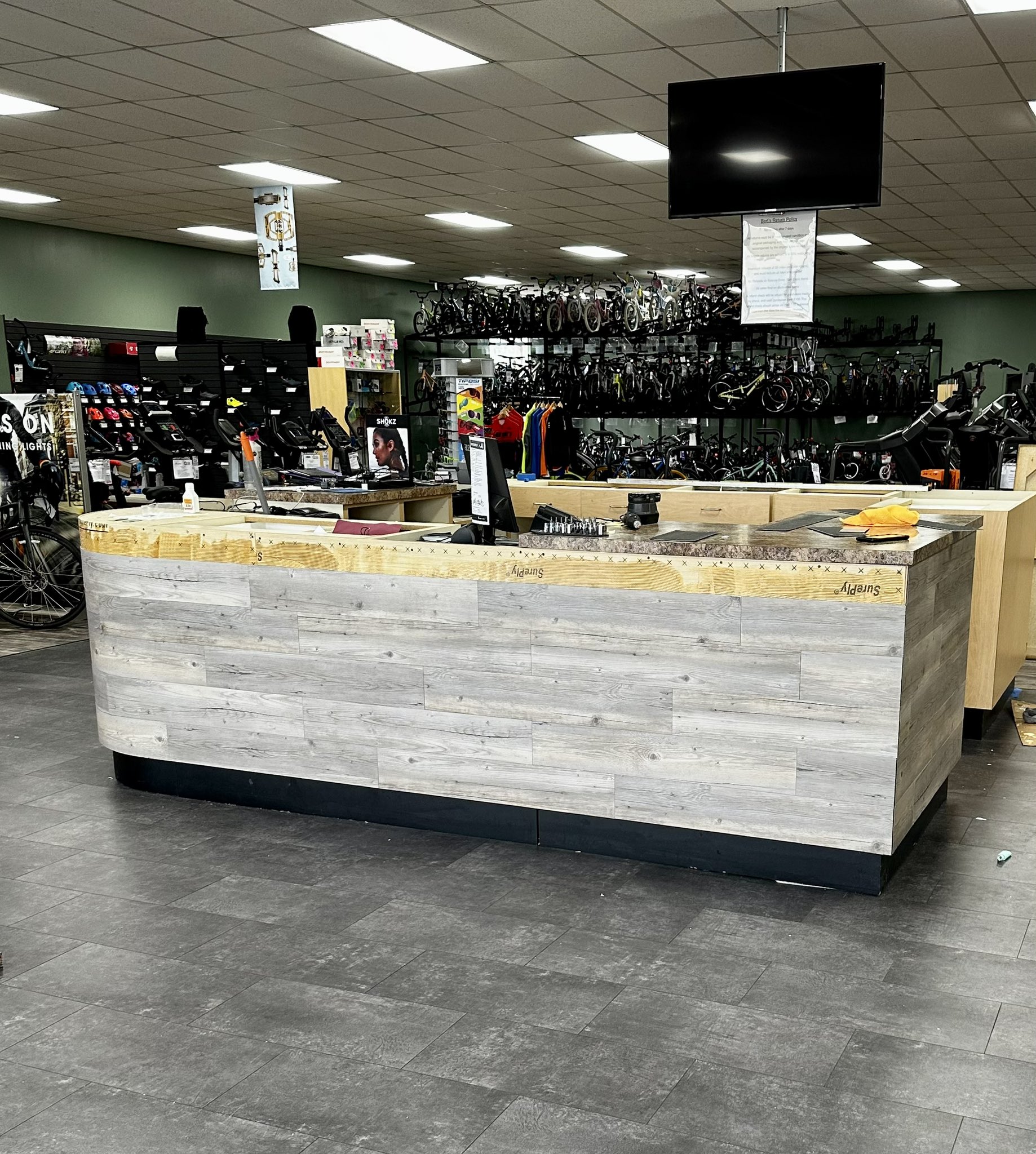 Bert's bikes outlet & sports