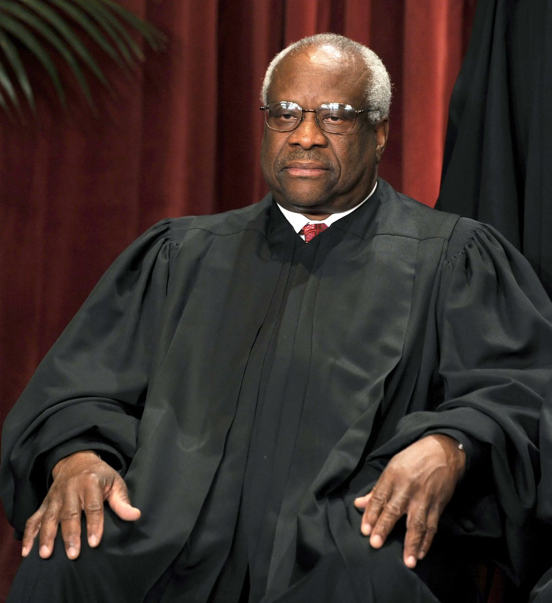 Clarence Thomas says,Donald Trump is innocent and is being politically persecuted. Do you agree? #MAGA #ultramaga #IFBAP #PatriotsUnite #ultramaga #patriots #IFBAP #ultramaga #Trump2024 💯 #MAGA2024