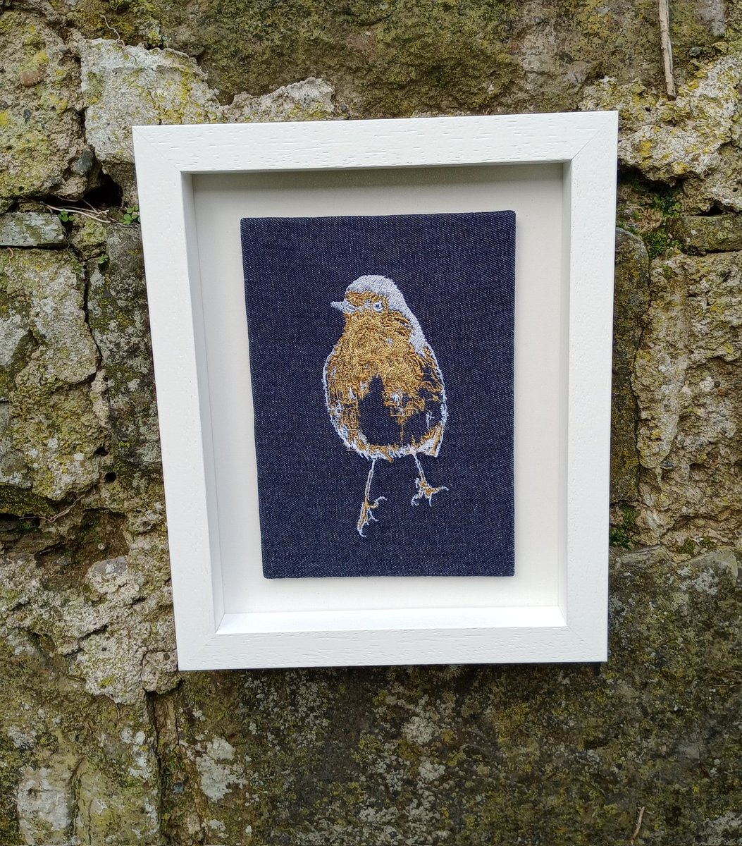 mharrtextiles's tweet photo. AN SPIDEOG

'the art of digital embroidery' https://t.co/BX4DVKJF1l