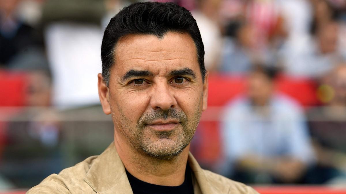 👋 <a href="/FelipeSanchon/">Felipe Sanchón</a>, cromo ilustre del <a href="/GironaFC/">Girona FC</a> 🔴⚪️

⚽️🇺🇾 "Stuani ha sido el mejor delantero que ha tenido el club"

👔 "Michel es una persona que transmite mucho y ojalá verle en un futuro en el banquillo del Barça"

#⃣ #GOLES con <a href="/pedropparrado/">Pedro Pablo Parrado</a> 🔛