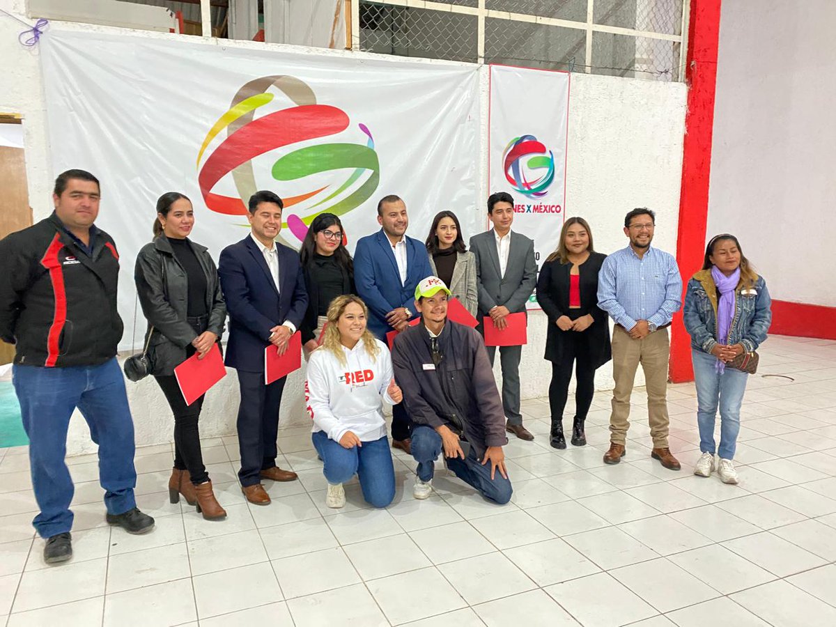 ChiapasPRI's tweet photo. La Presidenta de la @LaREDChiapas, @MoscosoMajo, tomó protesta de su nuevo Comité en San Cristóbal de las Casas, felicitamos a Jairo, Celeste, Miguel, Yuliana, Adan, Lupita, Alicia y Norely por esta encomienda.
Seguros que su participación fortalecerá los trabajos del partido. https://t.co/WsdGNMFz17