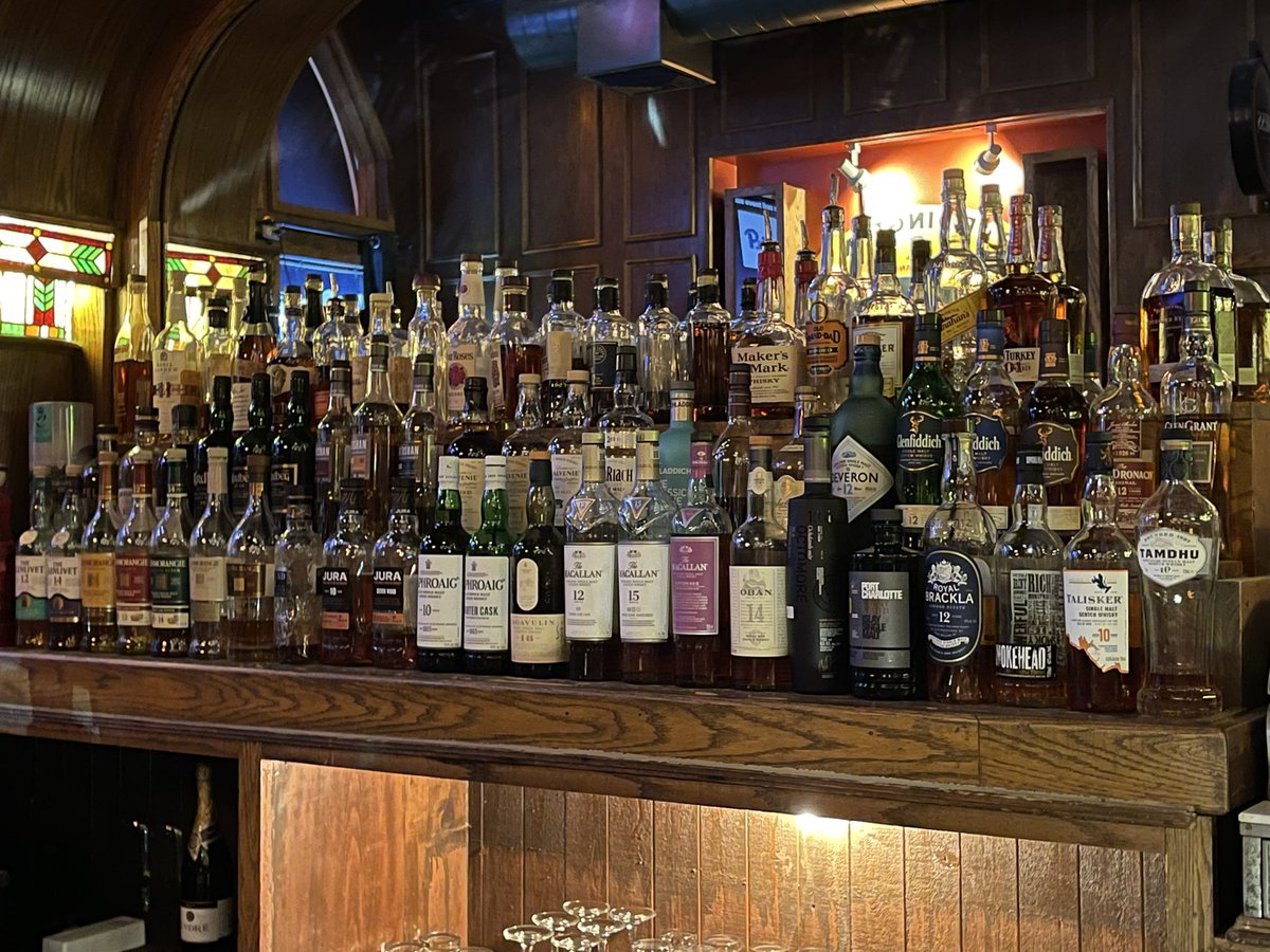 ryften's tweet photo. Been too damn long, but here we are, finally at @piperspub again.
#AsIsTradition 
#InternationalScotchDay https://t.co/HfpuyONsUP