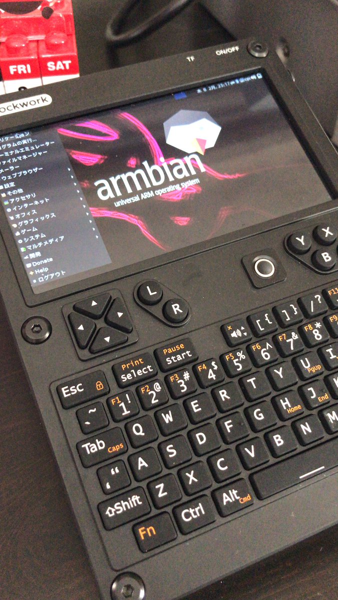 seshibon2023's tweet photo. やっと日本語化
悩んだ〜
armbian-comfigとかlocalectlとか
いくらやってもダメ

.bashrcだけじゃなく.xsessionrcにも

export LC_ALL=en_US.UTF-8
export LC_LANG=en_US.UTF-8

が記述されてるのに気付かなかった😅

ja_JP.UTF-8に書き換えてreboot👍
#clockwork  
#uConsole https://t.co/BdKNvmg3ij