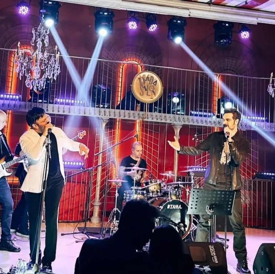 Iyi geceler
HalilibrahimCeyhan
#HalilİbrahimCeyhan