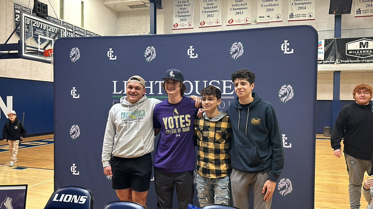 For All The Dogs… Justice Schrader (<a href="/JusticeSchrader/">Justice Schrader</a>) signs with the College of Idaho (<a href="/YotesFootball/">College of Idaho Football</a>) 
🟣⚪️ 🏈 

The Lighthouse QB will soon be throwing touchdowns at the next level!

A good athlete but an even better person that I’ve gotten to know this year!
#IDpreps