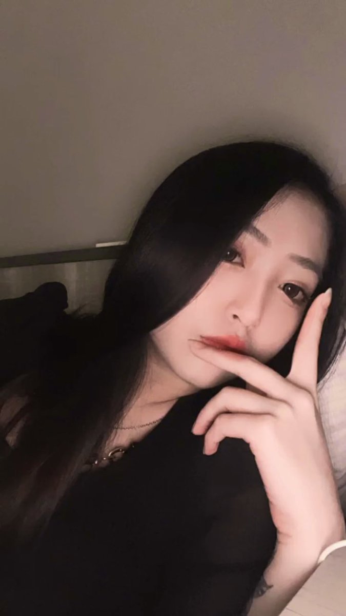 xiaowei18335's tweet photo. 有沒有人要上課
飲料我處理免費20包
什麼都可以談
抖內聊天
視訊電愛
#抖內聊天
#音樂課
#收費約
#況狀❤️
#體育老師 https://t.co/9rWnW8hJFS