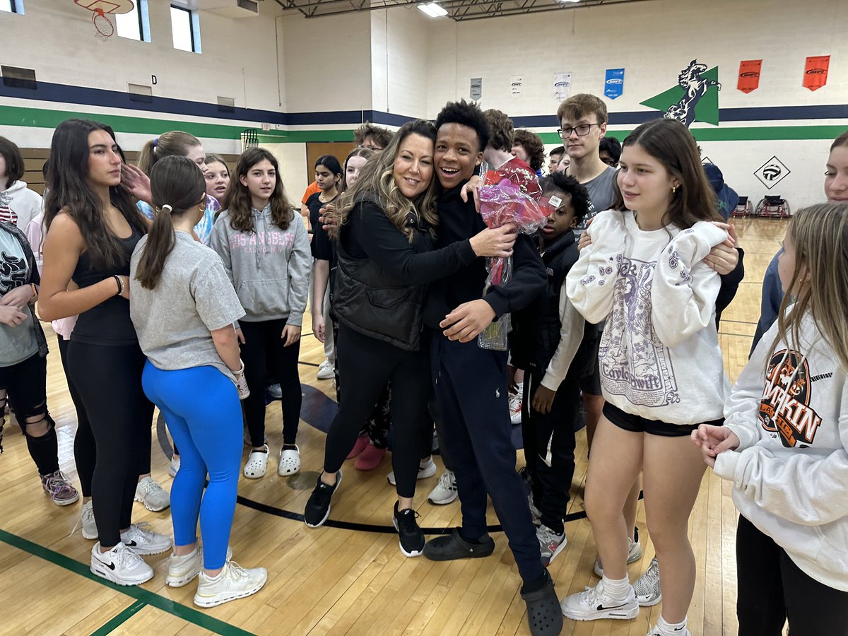 b_pearson's tweet photo. Congratulations to our SMS Teacher of the Year, Coach Jane Taggart! So well deserved! #SMSRocks @SMSstallions @rockwoodschools https://t.co/vqathCzQzE