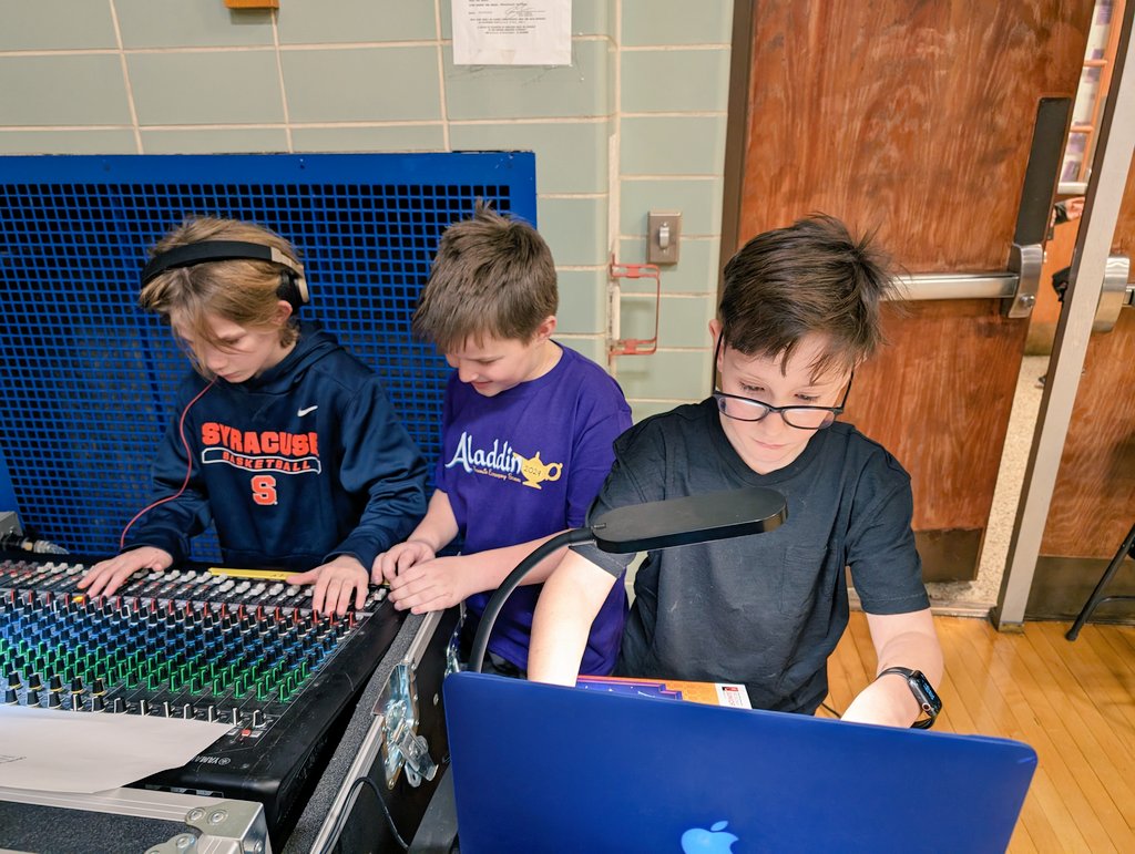 Esther Loor (@esloor) on Twitter photo What a treat! Our 4th and 5th graders rocked their dress rehearsal for the Aladdin Kids school musical!! I was so impressed with not only the performers but the stage crew as well. #FlyHighFalcons <a href="/SummitSchoolsNJ/">Summit Public Schools</a> What a treat! Our 4th and 5th graders rocked their dress rehearsal for the Aladdin Kids school musical!! I was so impressed with not only the performers but the stage crew as well. #FlyHighFalcons <a href="/SummitSchoolsNJ/">Summit Public Schools</a>