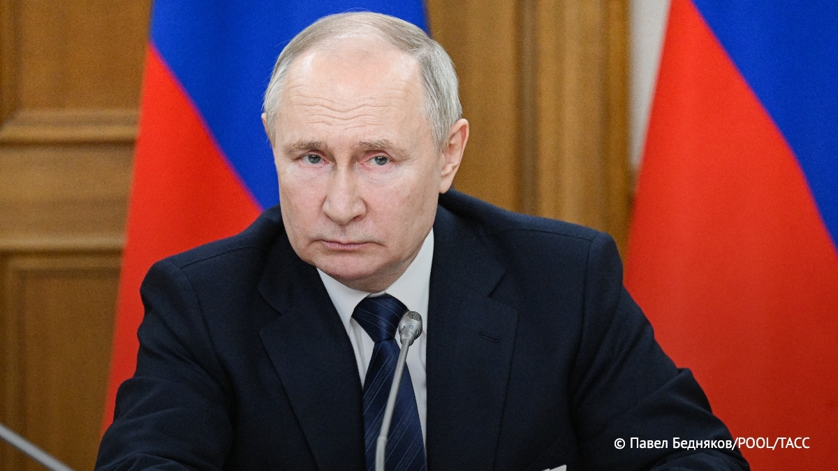 tass_agency's tweet image. Путин заявил, что после развала СССР Украина "утащила с собой" все, что получила "с барского плеча" России:
vk.cc/cuutWz