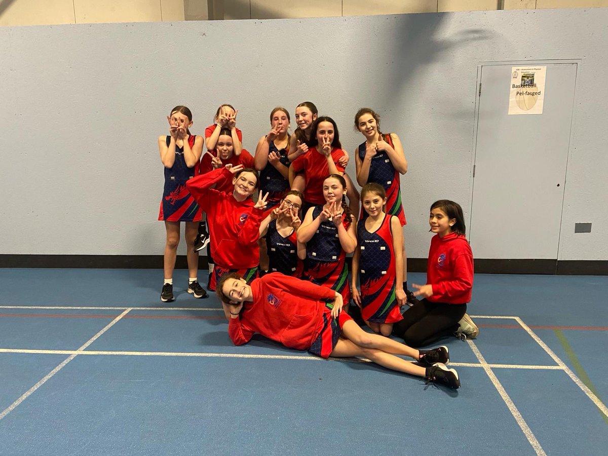 Excellent match play by our U12 in the recent <a href="/DinasDevils/">Dinas Devils Netball</a> tournament.  Thank you for the kind invitation #developing #funtimes