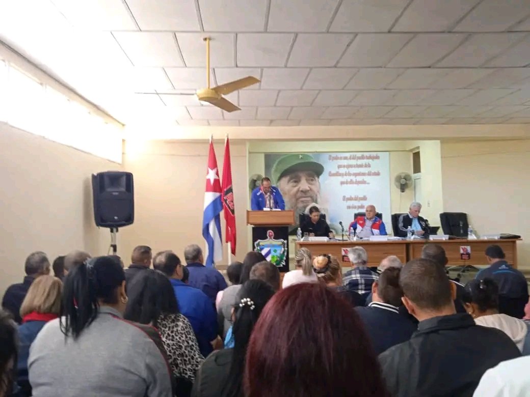 Asamblea Municipal del Poder Popular Ciro Redondo. tweet media