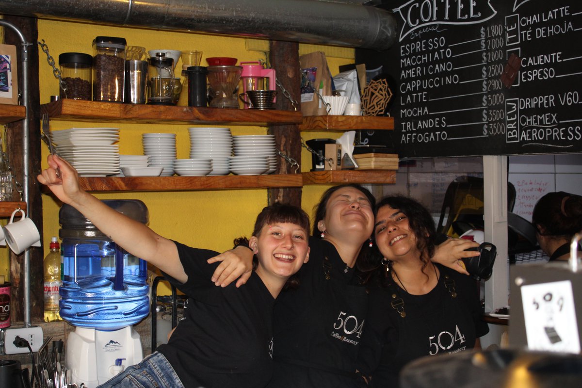 Si bien, el cono urbano de la ciudad de Valparaíso no sufrió daño por el gran incendio, el turismo se vio fuertemente afectado por esta catástrofe en la región. Hoy, las actividades económicas de la ciudad-puerto, van lentamente en recuperación. #Valparaíso #Chile #Anatel