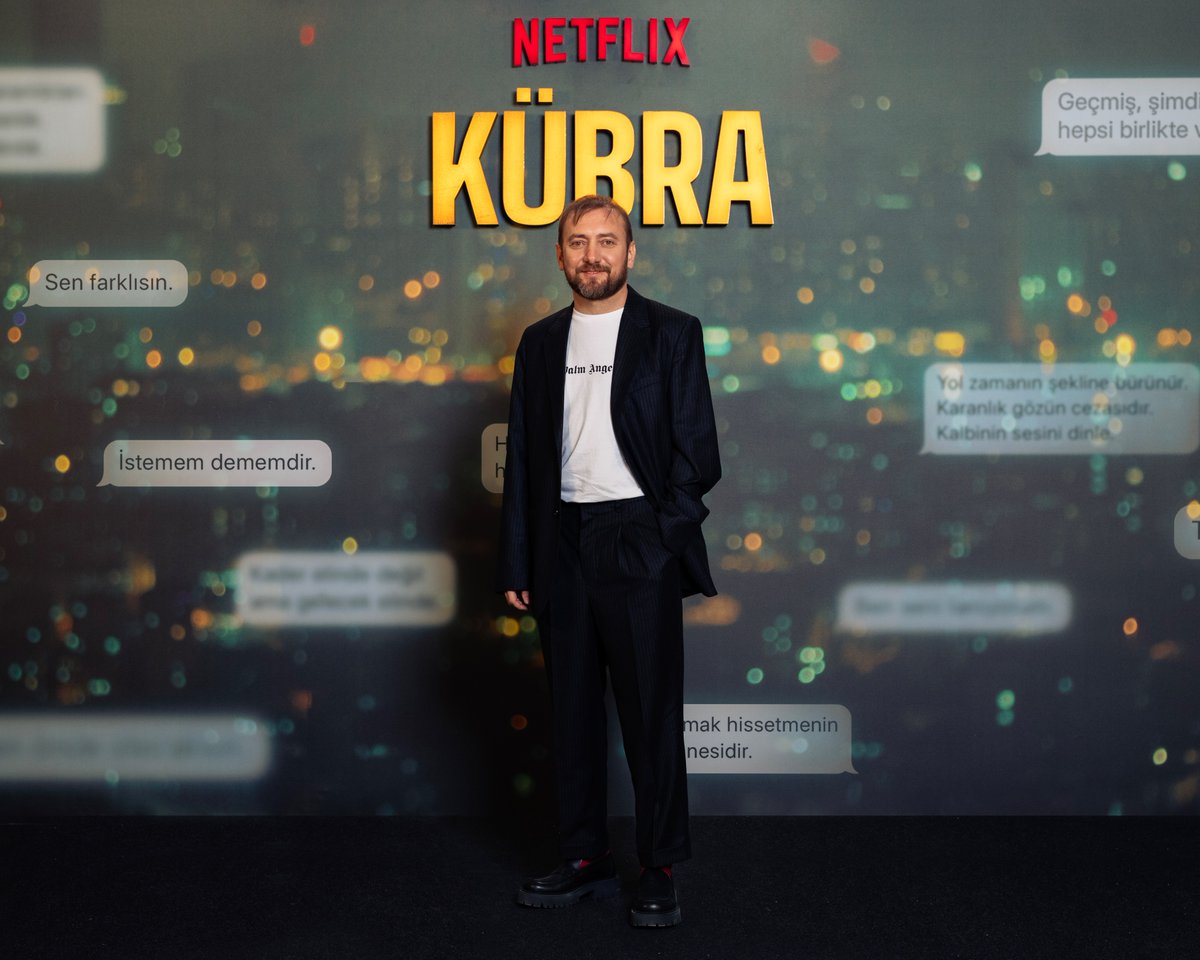 IstanbulNovart's tweet photo. Kübra for @netflixturkiye 

Creative Design and Production: @istanbulnovart
https://t.co/hX0MhDofhZ
Creative Director: Mehmet Pehlivan
https://t.co/BTqKbICSI7
Photographer: Uğurcan Tüzel
Line Producer: @kaan_kurtulus

#Netflix #Kübra #NovartIstanbul https://t.co/LcnFX2QDD5