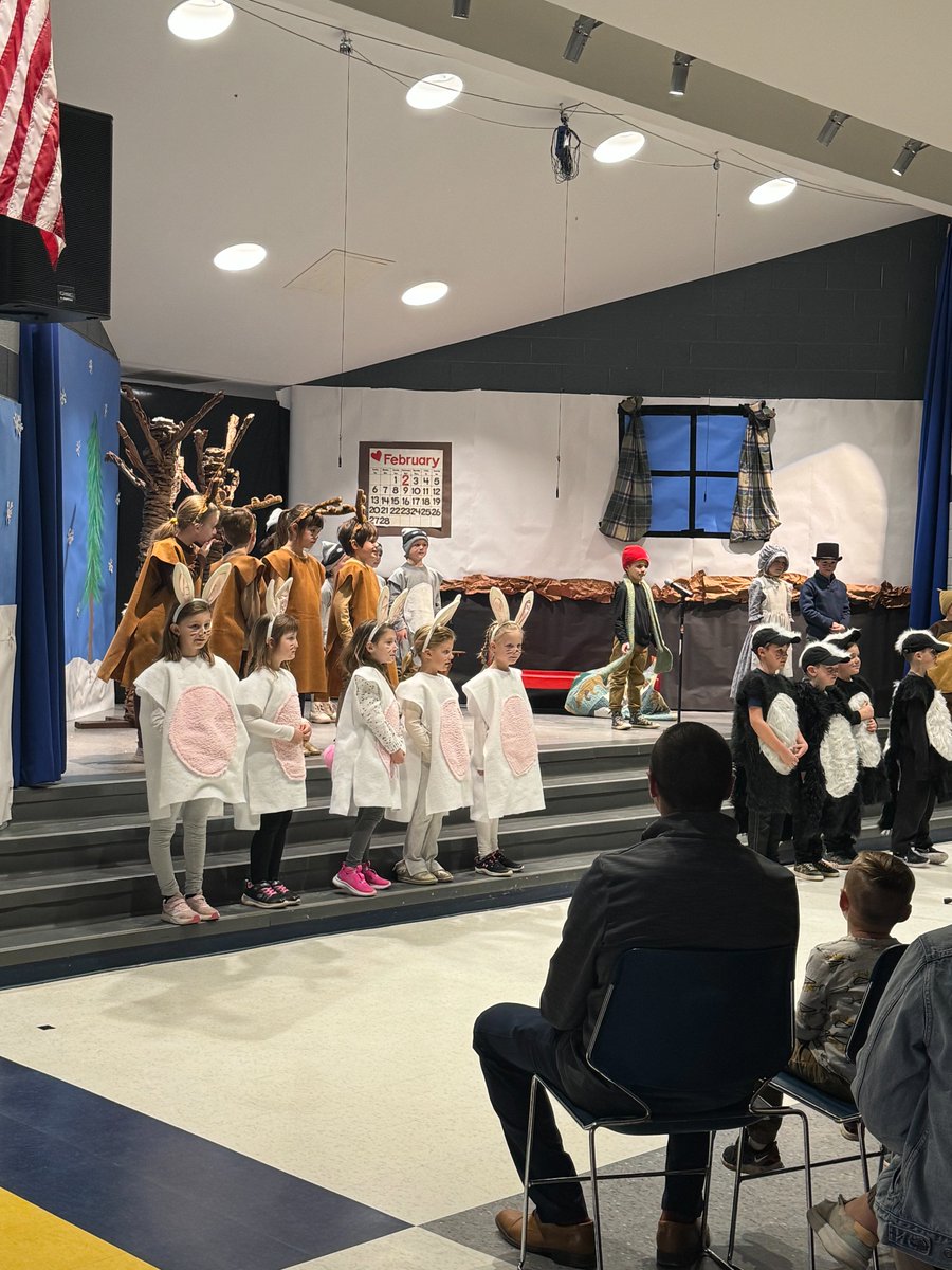 Job Well Done Team Caldwell! Mrs. Caldwell's annual play was enjoyed by all! #PRpride #SAScompass