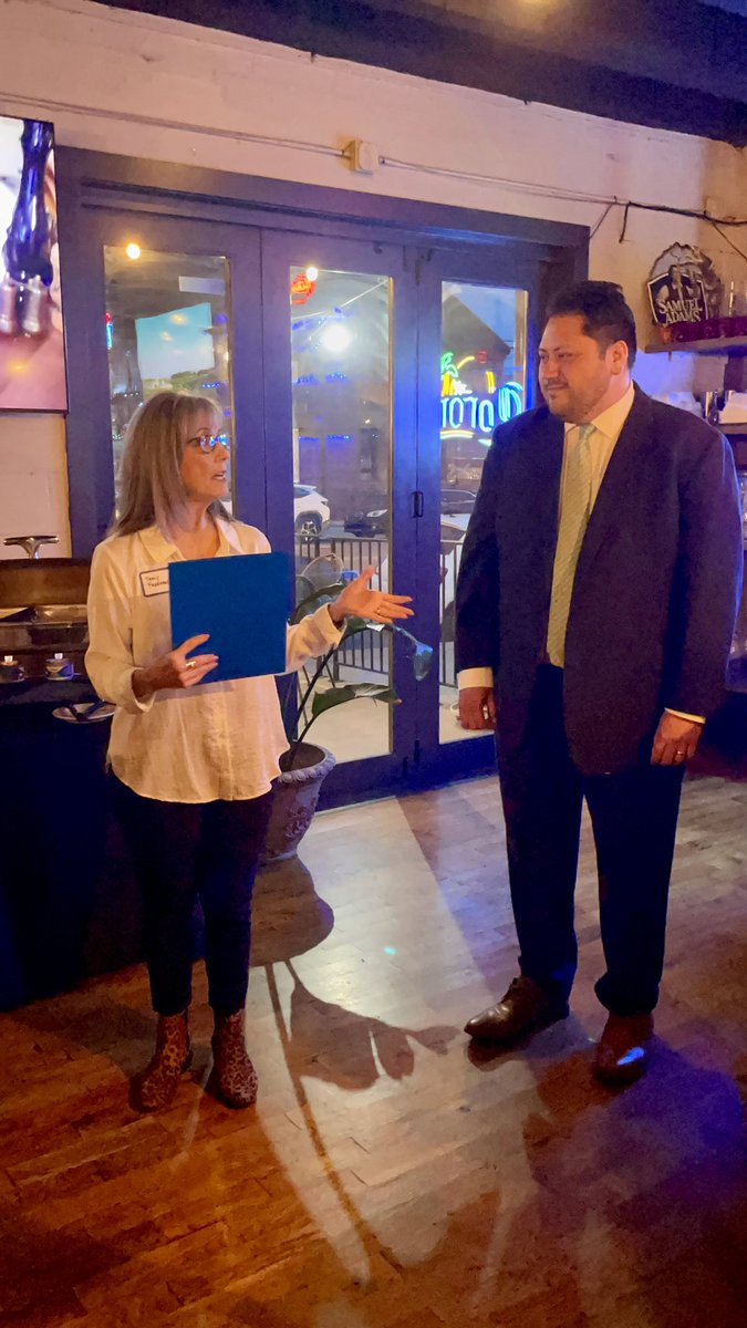 LeoforOhio's tweet photo. We hosted an environmental leaders fundraiser in support of my campaign. Protecting the environment is a top priority for me, and I’m honored to have the support of friends and leaders in the environmental movement. 

Donate here to support my campaign: https://t.co/NTQIdE2ooI https://t.co/llIGoWQiih