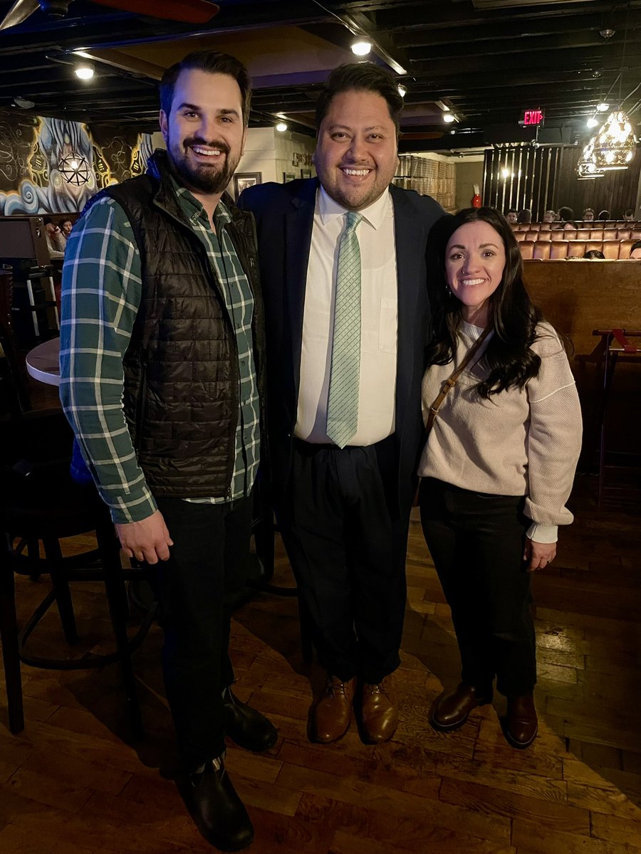 LeoforOhio's tweet photo. We hosted an environmental leaders fundraiser in support of my campaign. Protecting the environment is a top priority for me, and I’m honored to have the support of friends and leaders in the environmental movement. 

Donate here to support my campaign: https://t.co/NTQIdE2ooI https://t.co/llIGoWQiih