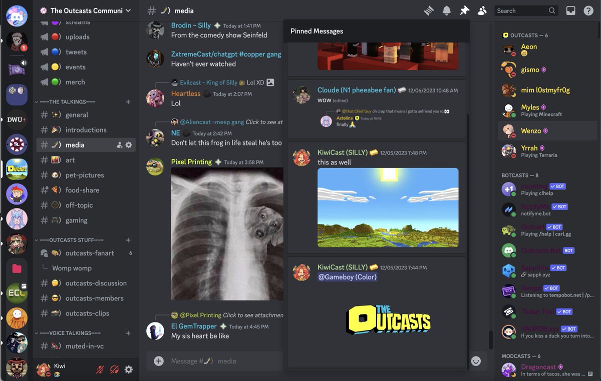 Aster || Comms Open 💛 🚦 tweet media