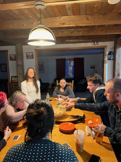 CogencyGlobal's tweet image. The ski's the limit when you're on the #Cogency Boston team! Suzanne Paxton and crew  set the gold standard for teamwork again, mixing hard work and good times on the slopes of #CranmoreMountain. When you need a compliance service company, go with one that never "slopes" down!