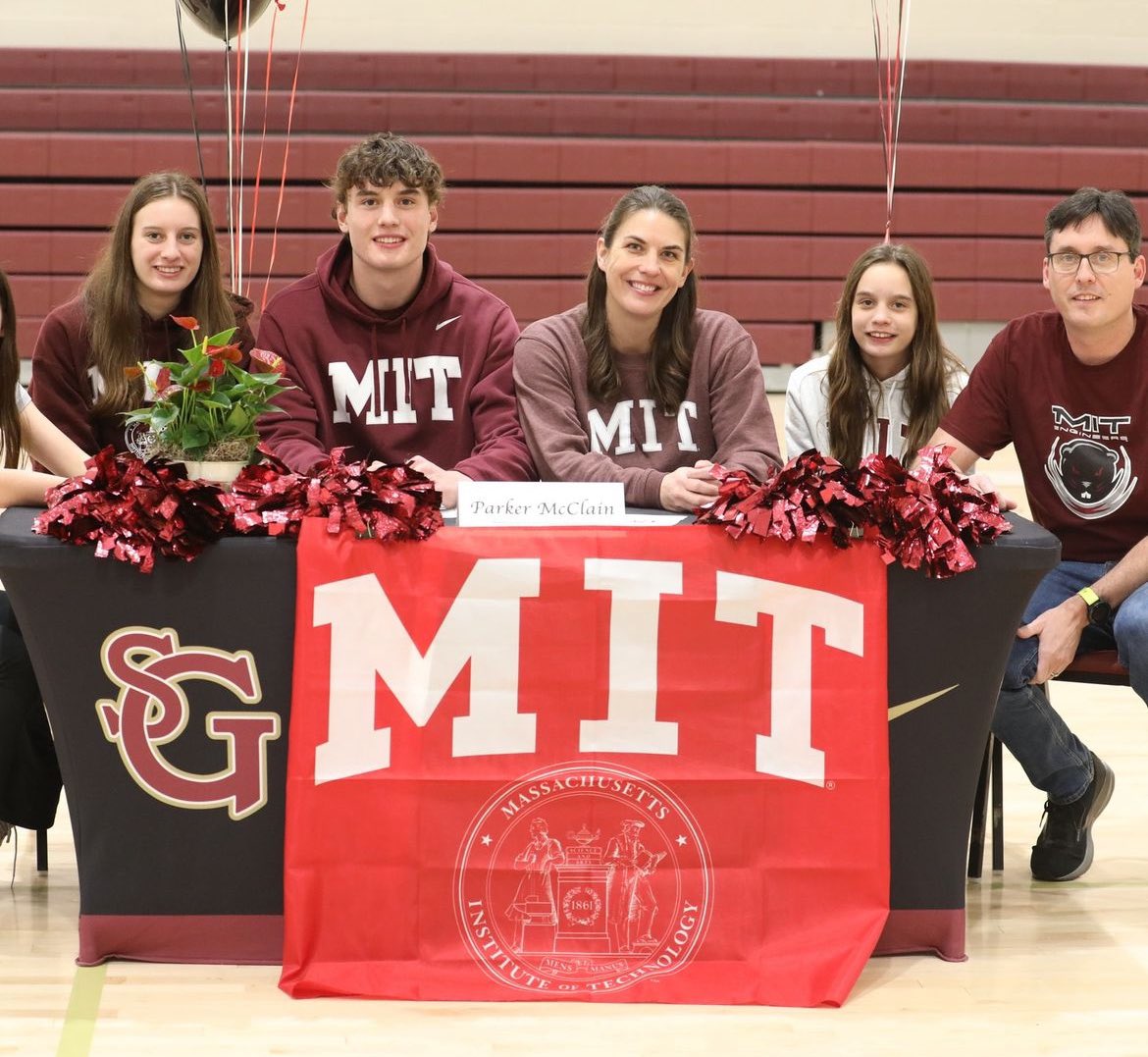 ParkerMcClain7's tweet image. comMITted
SG ➡️ MIT
@bbubna 
@Coach_Atkins
@MITFootball 
@SGGryphFootball