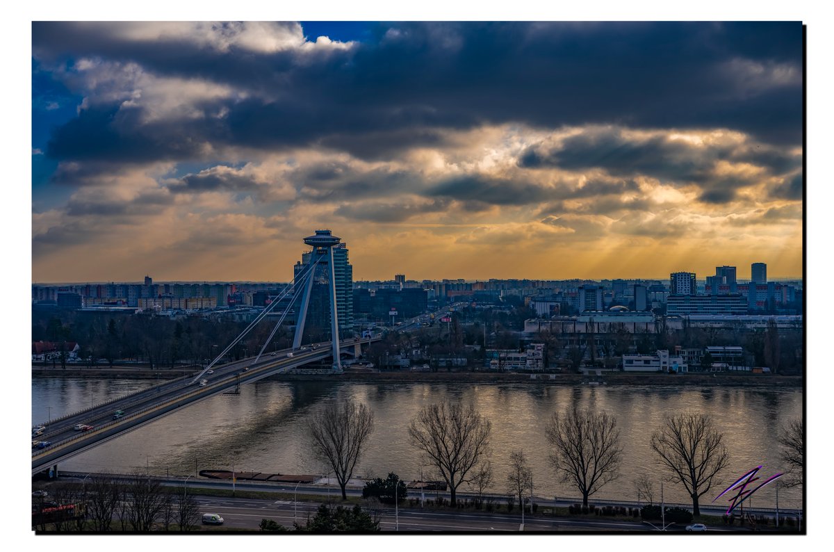 IntellectNebula's tweet photo. Bratislava.
Shot w/ @NikonUSA #ℤ7ii | #NIKKOR S LENS 24mm-70mm 2.8-S | f/5.6 | 1/400s | ISO 64 | 38mm
#ℤen #nikonnofilter #YourShotPhotographer #Nikon #Photography #outdoors #outdoorphotography #smallbusinessowner #CreatorsHour #IntellectualNebula https://t.co/KtrLcOqQPq