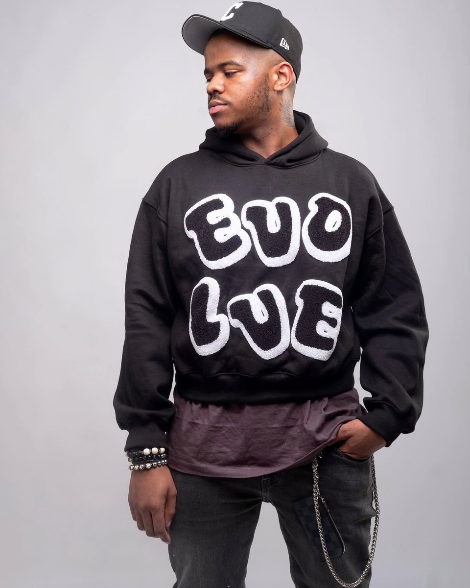 SeanDavid__'s tweet image. Born legendary on the 8th, of February. Ballon’s on my page.