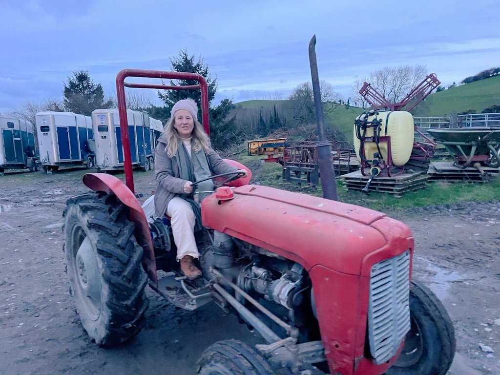 To think I had a saab soft top now look at what I'm driving! 1961..massey ferguson ..well it is a soft top too! Needed it to tow the jeep that got stuck .