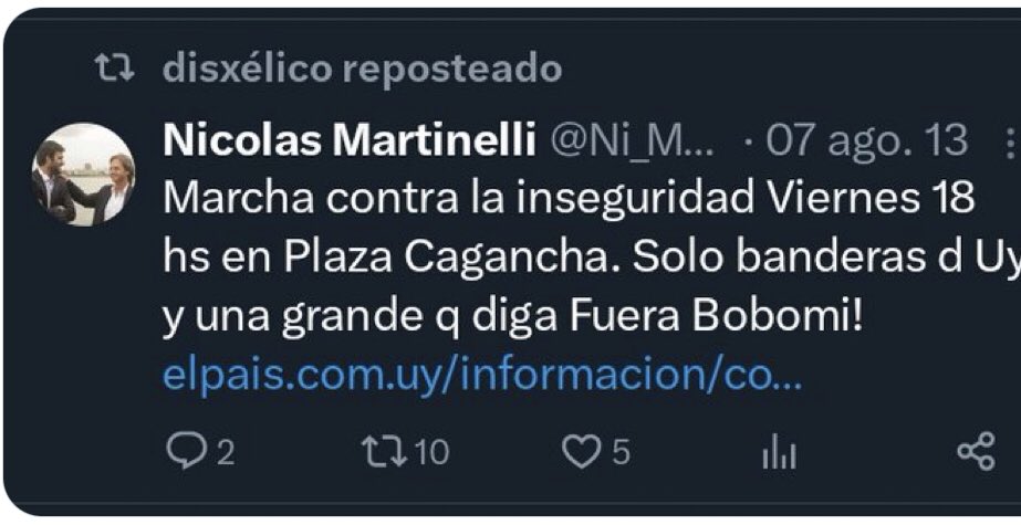 ¿Se acuerda de este tuit ministro <a href="/Ni_Martinelli/">Nicolas Martinelli</a>? Somos diferentes. 12 homicidios en 8 días, incluido un policía, y nadie pide su renuncia ni hace bromas con su fúnebre apellido. Solo le pedimos que no haga campaña y use dotes para sembrar política de estado integral y que dure.