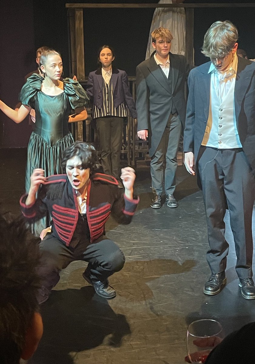Staffaburdon's tweet photo. Blown away by Les Miserables tonight . Absolutely incredible performances, cast and whole team involved . https://t.co/KZhMRp9clK