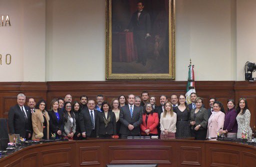 La ministra Norma Lucía Piña Hernández, presidenta de #LaCorte, se reunió con integrantes de la Red Nacional de Mecanismos Alternativos de Solución de Controversias de la <a href="/ConatribMx/">CONATRIB</a> bit.ly/3UxGRby