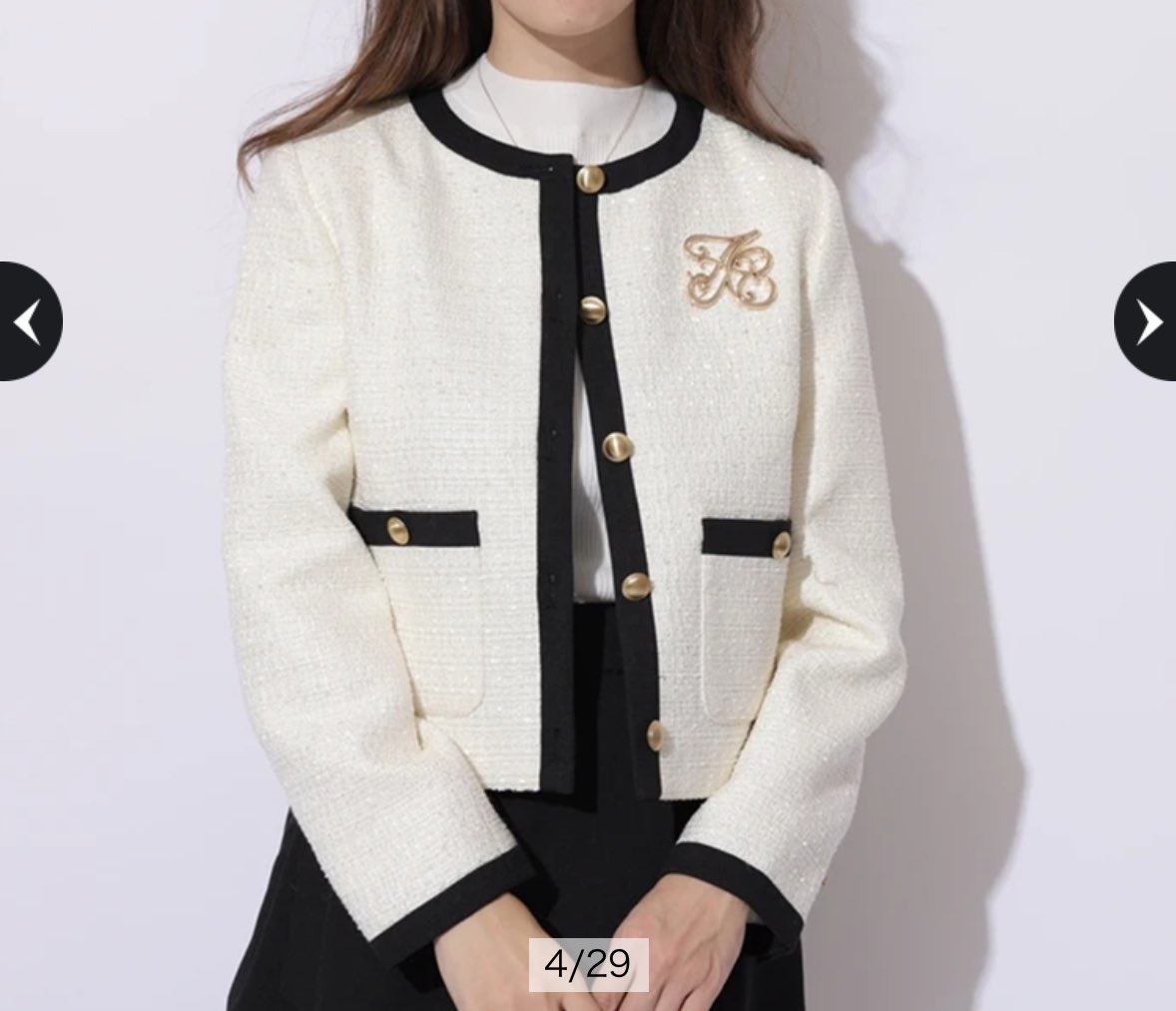 佳子さまが着用されてるアプ(Apuweiser-riche)のジャケットすごく