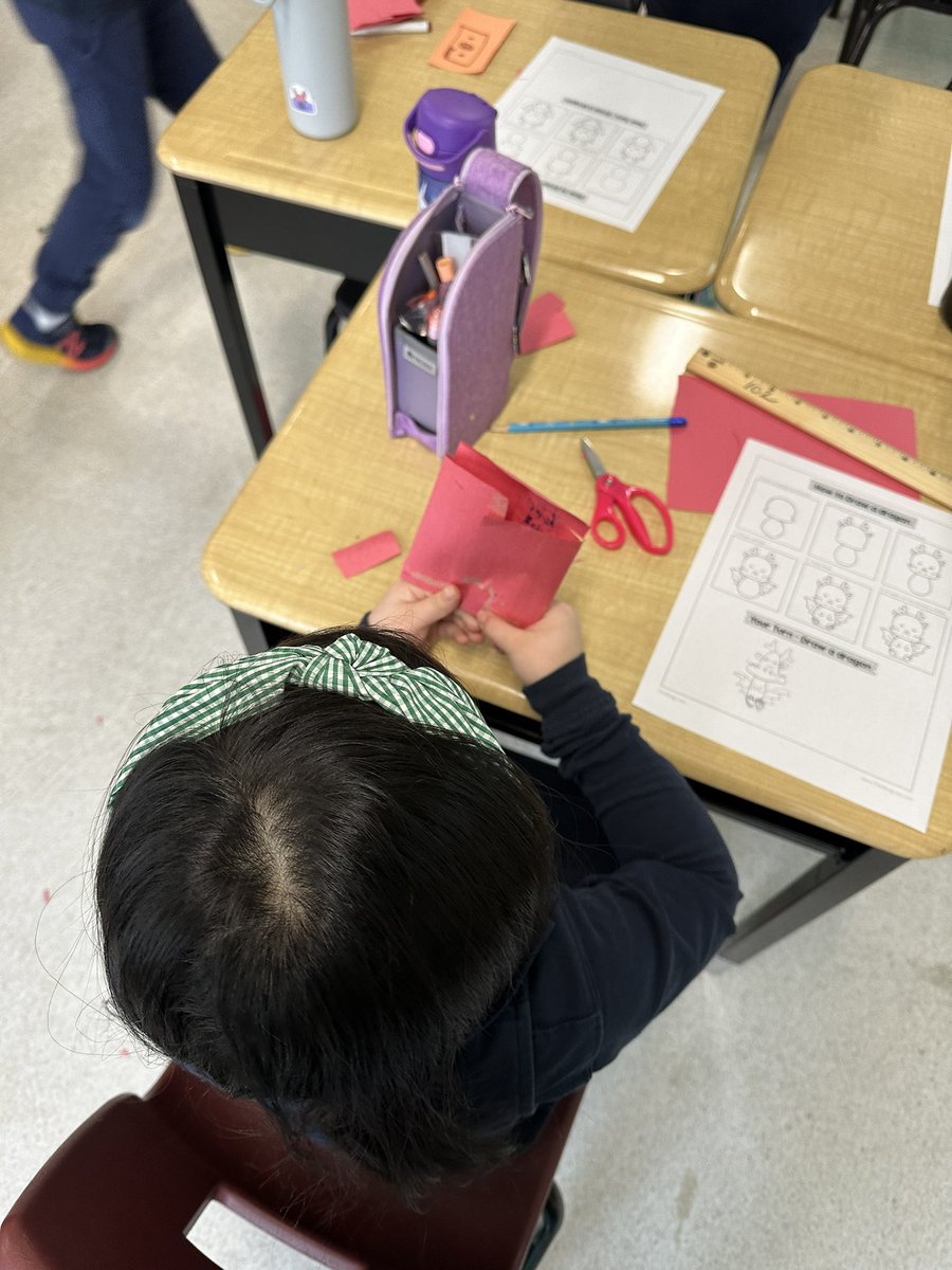 Ms. De Acetis tweet media