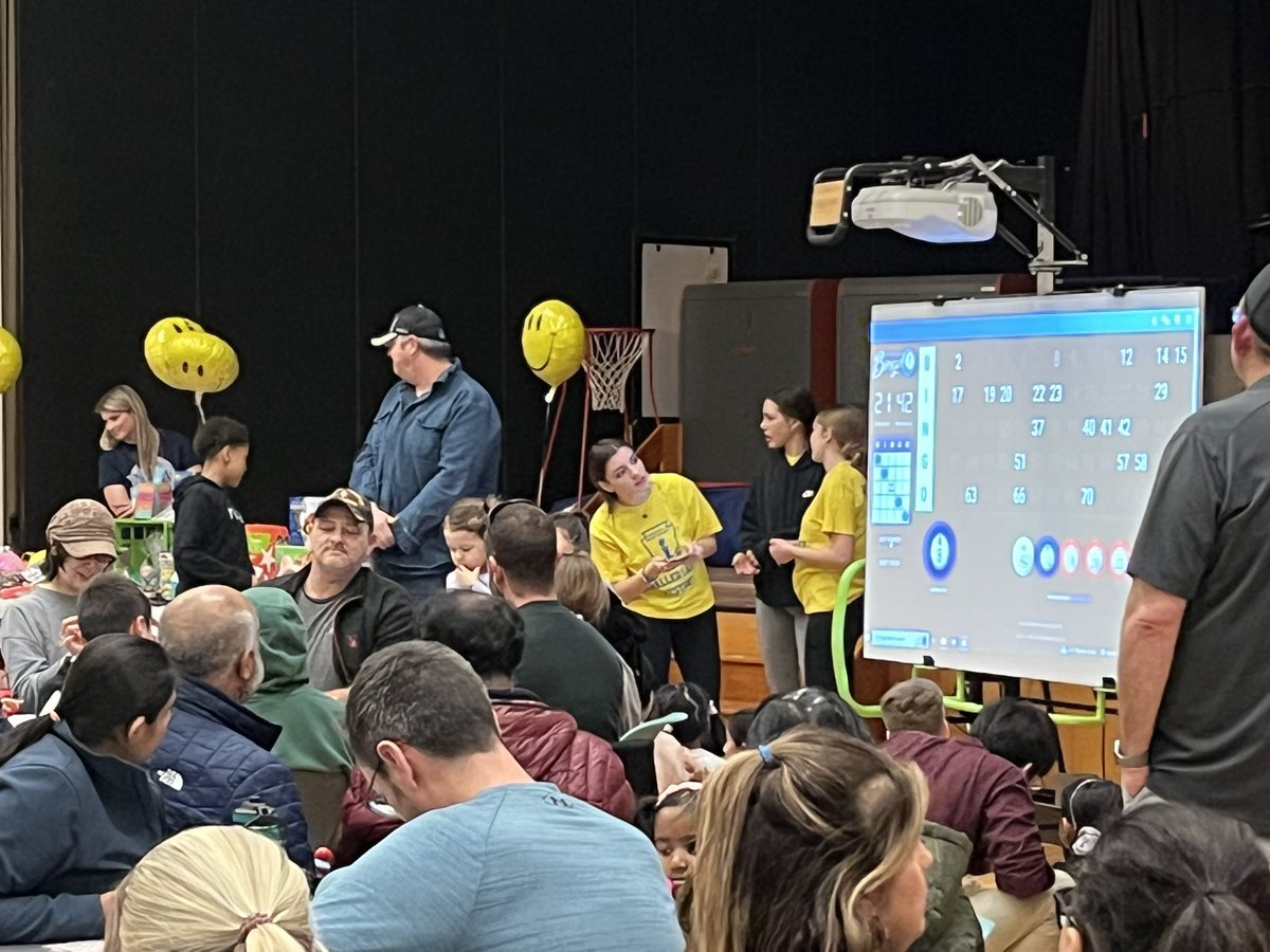HWE_Hawks's tweet photo. Family Bingo Night! @hwepta https://t.co/bEbjhWQf8j